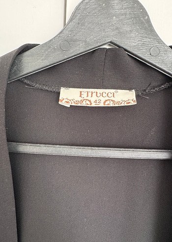 Uzun Siyah Kürklü Kadın Kaban - Görsel 3