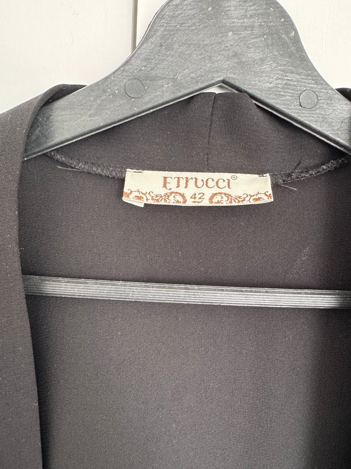 Uzun Siyah Kürklü Kadın Kaban - Görsel 3