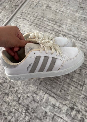 Adidas 38