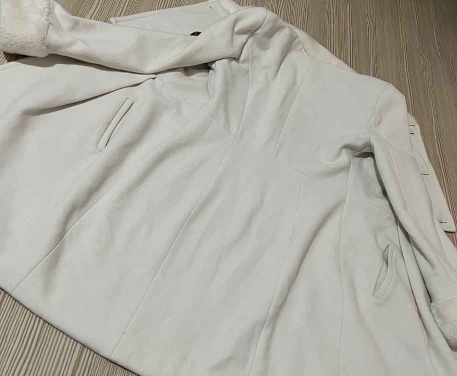 Düğmeli Beyaz Midi Kadın Kaban - Görsel 5