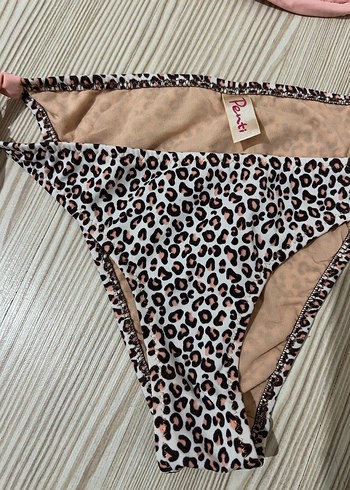 Leopar Desenli Pembe Mini Bikini Takımı - Görsel 2