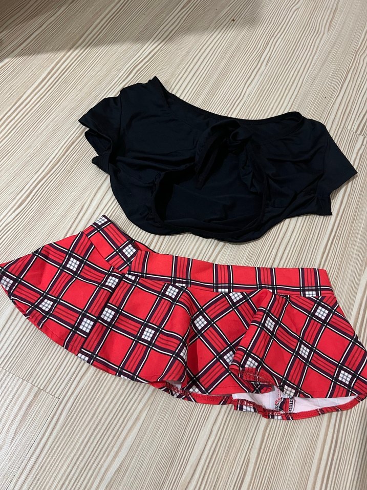 Drapeli Siyah Üst ve Kırmızı Ekose Mini Etek - Görsel 3