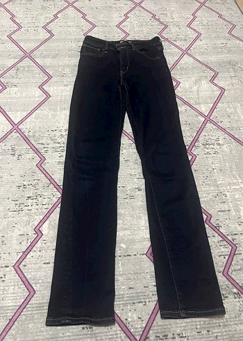 Levis Koyu Lacivert Denim Jean