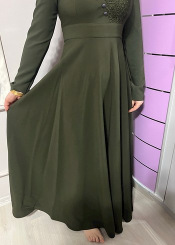 Düğmeli Yüksek Yakalı Kadın Uzun Abiye Elbise - Görsel 2
