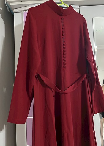Bordo Düğmeli Uzun Kadın Elbise - Görsel 3