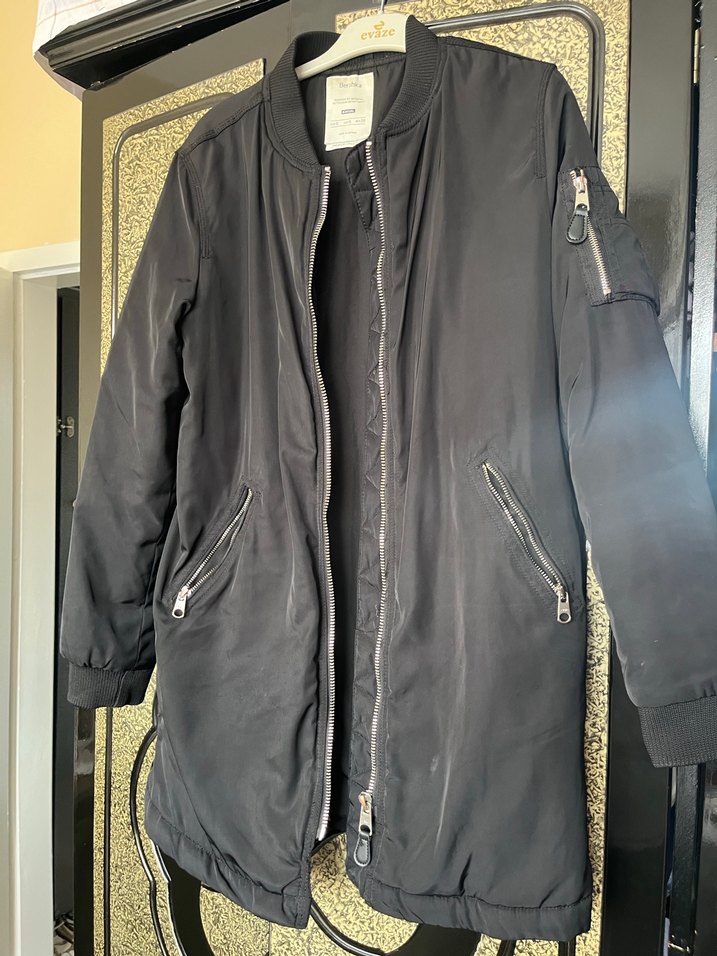 Siyah Fermuarlı Kadın Ceket - Görsel 4