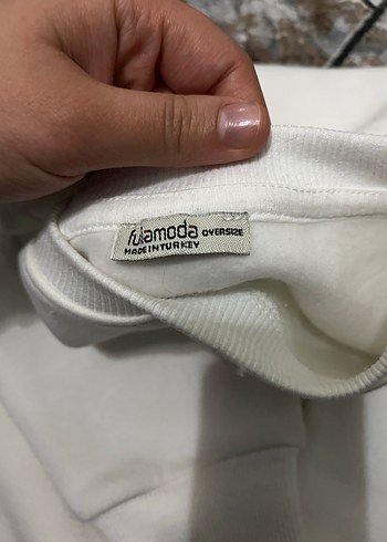 Beyaz Kalpli Uzun Kollu Kadın Sweatshirt - Görsel 4