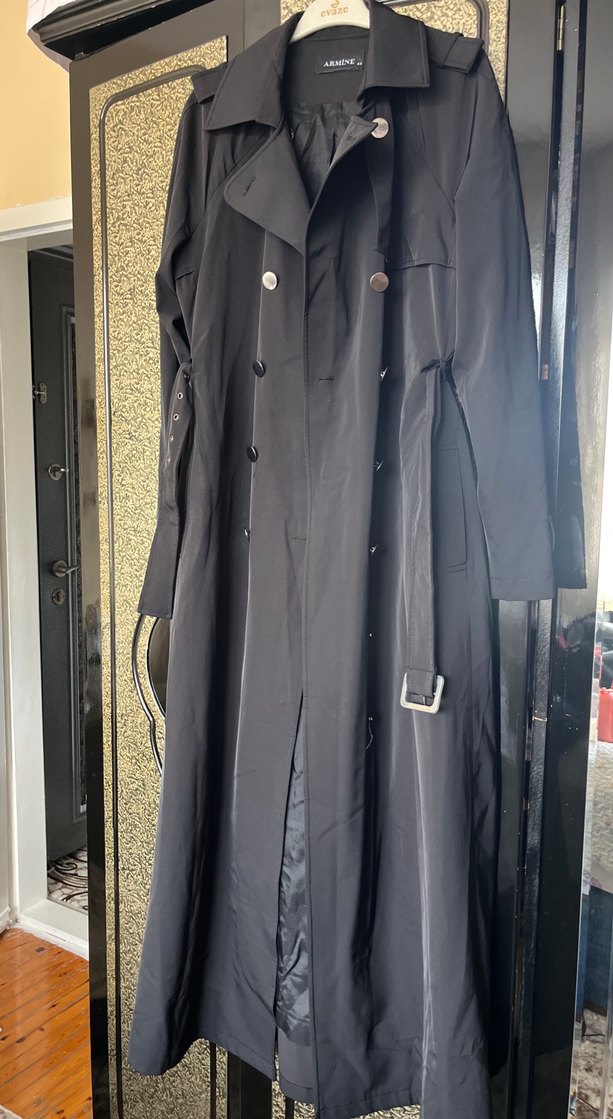 Siyah Düğmeli Uzun Kadın Trençkot - Görsel 2