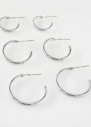 Minimalist Kemerli Gümüş Renk Midi Küpeler - Görsel 2