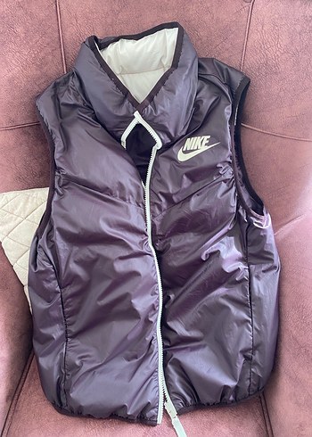 Nike Mor Kız Çocuk Fermuarlı Yelek