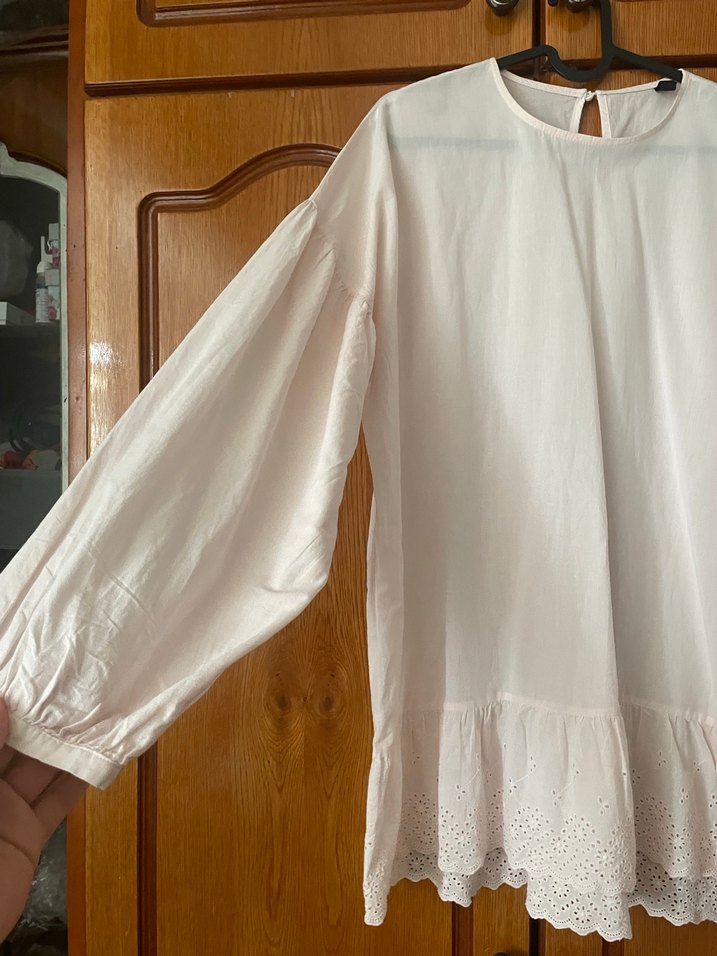 Uzun Kollu Beyaz Keten Bluz - Görsel 2