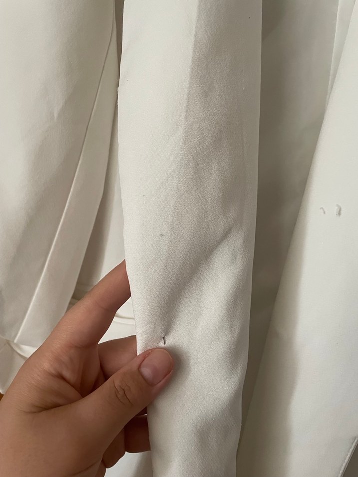 Düğmeli Beyaz Midi Kadın Ceket - Görsel 3