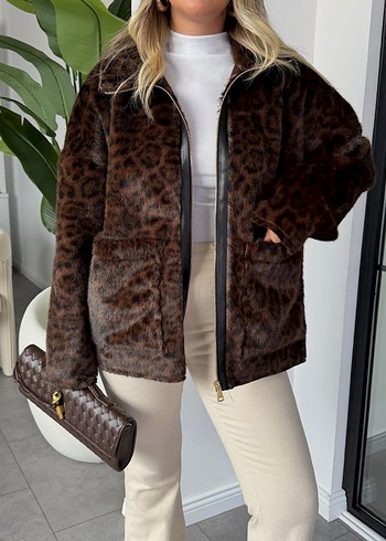 Bershka Leopar Desenli Kadın Kahverengi Peluş Mont