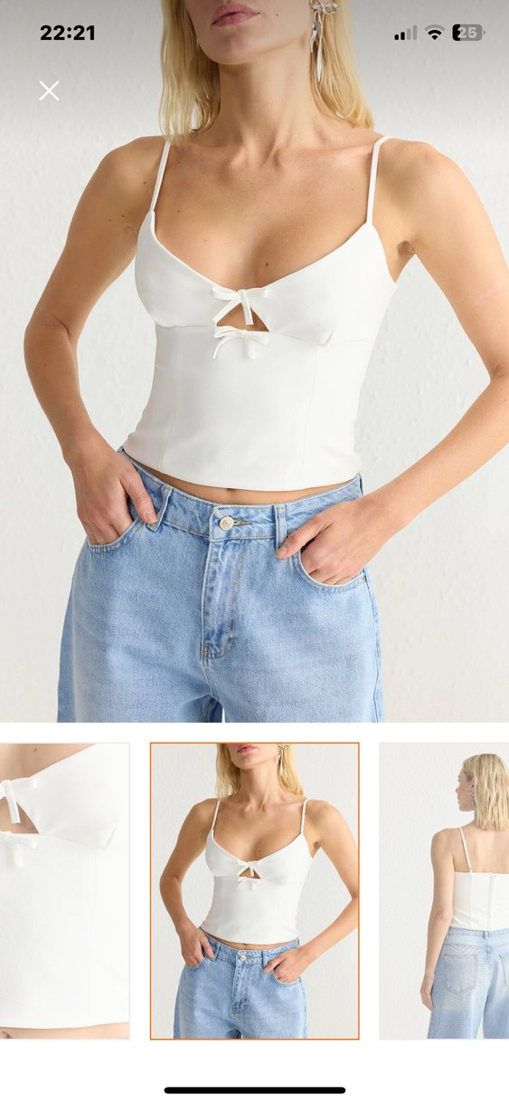 Beyaz Askılı Crop Top - Görsel 4