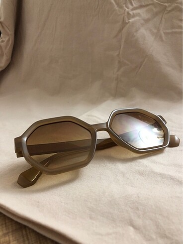 Bej güneş gözlüğü - Görsel 6