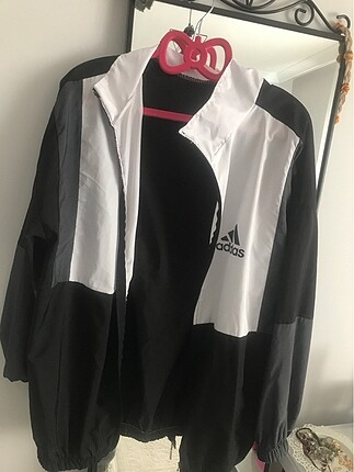 Rüzgarlık Adidas