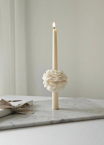 Beyaz Çiçek Detaylı Mum Seti - Görsel 3