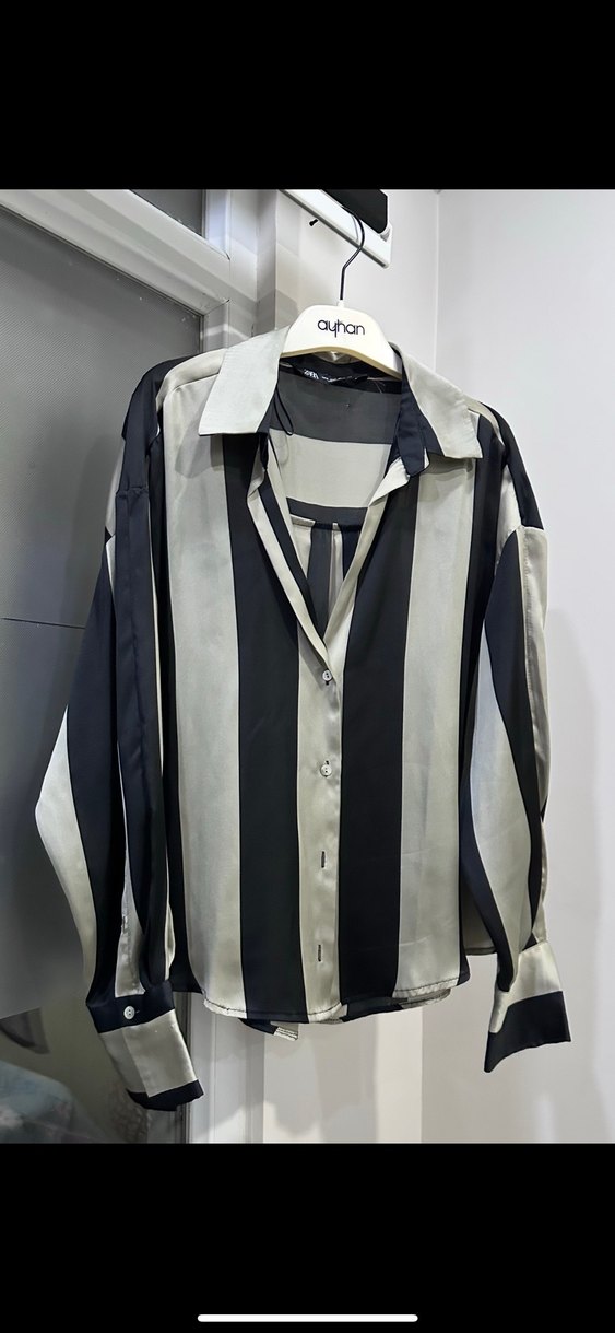 Siyah Beyaz Çizgili Kadın Gömlek - Görsel 3