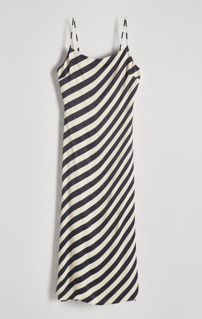 Bej Çizgili Midi Askılı Elbise - Görsel 3