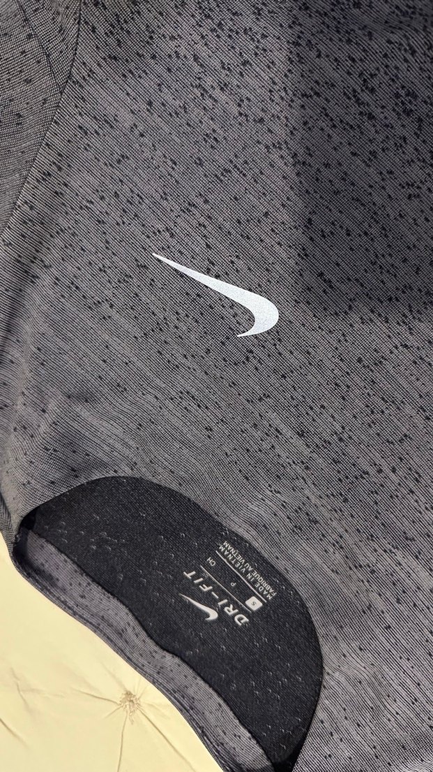 Nike Lacivert Melanj Uzun Kollu Spor Tişört — görsel 2/5