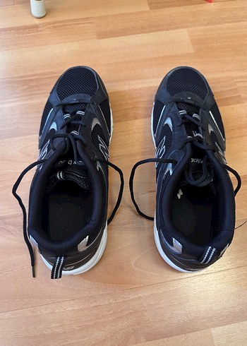 New Balance tek ebat