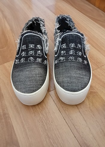 Gri Bağcıksız Denim Kadın Spor Ayakkabı - Görsel 4