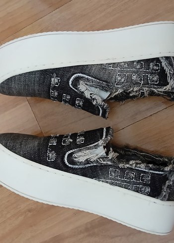 Gri Bağcıksız Denim Kadın Spor Ayakkabı - Görsel 3