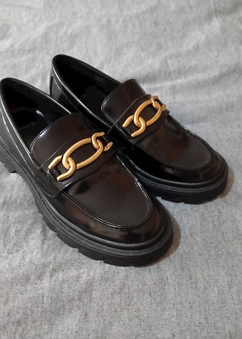 Zincir Detaylı Altın Renk Platform Kadın Loafer - Görsel 5