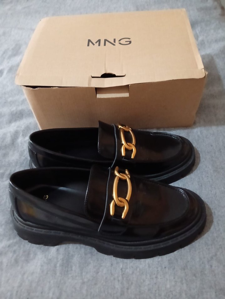 Zincir Detaylı Altın Renk Platform Kadın Loafer - Görsel 2