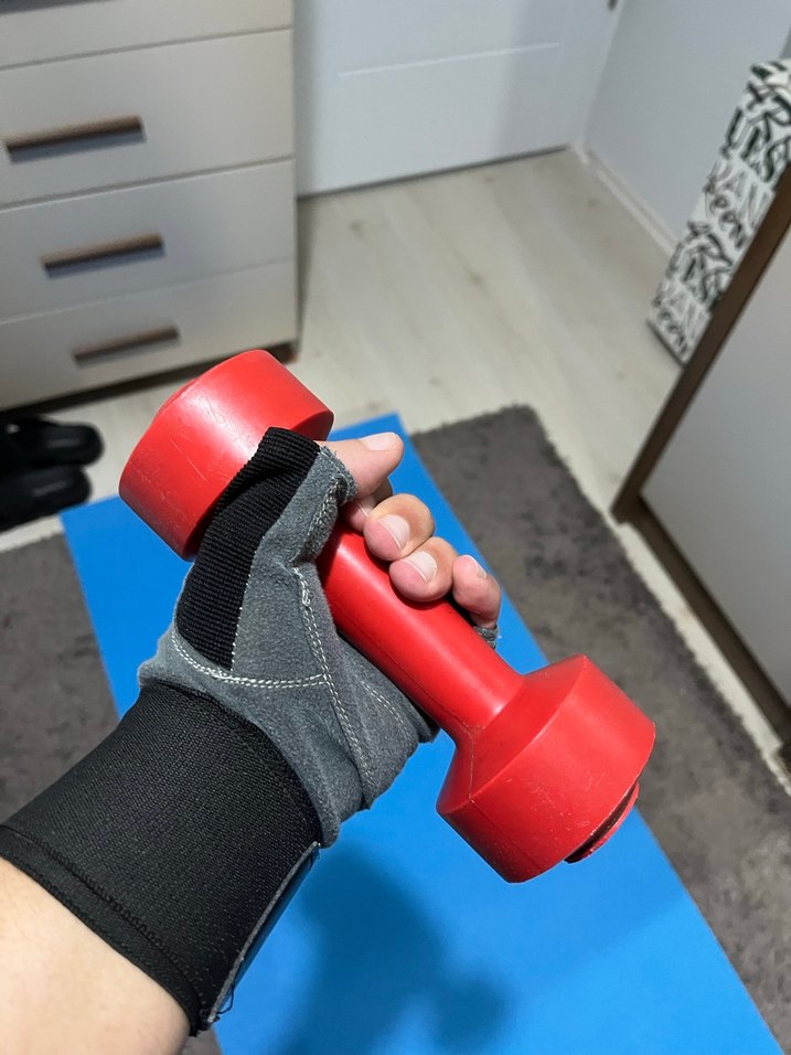 İki adet Kırmızı dambıl 1kg ve 2kg - Görsel 2