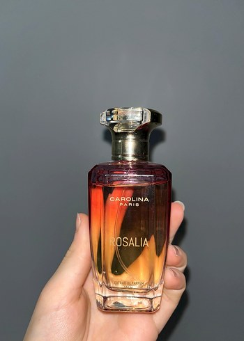 Carolina Paris Rosalia Kadın Parfümü 100 ml - Görsel 2