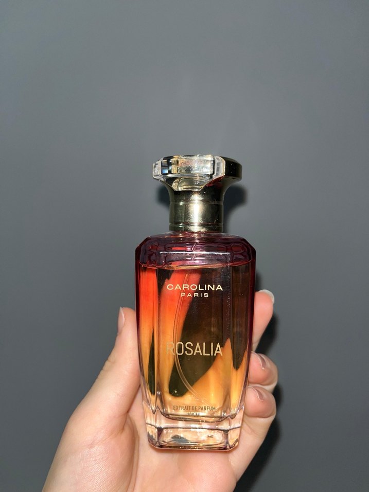Carolina Paris Rosalia Kadın Parfümü 100 ml - Görsel 2