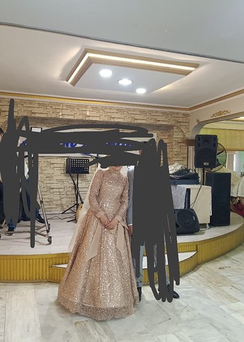 Uzun Kollu Bej Drapeli Abiye Elbise - Görsel 5