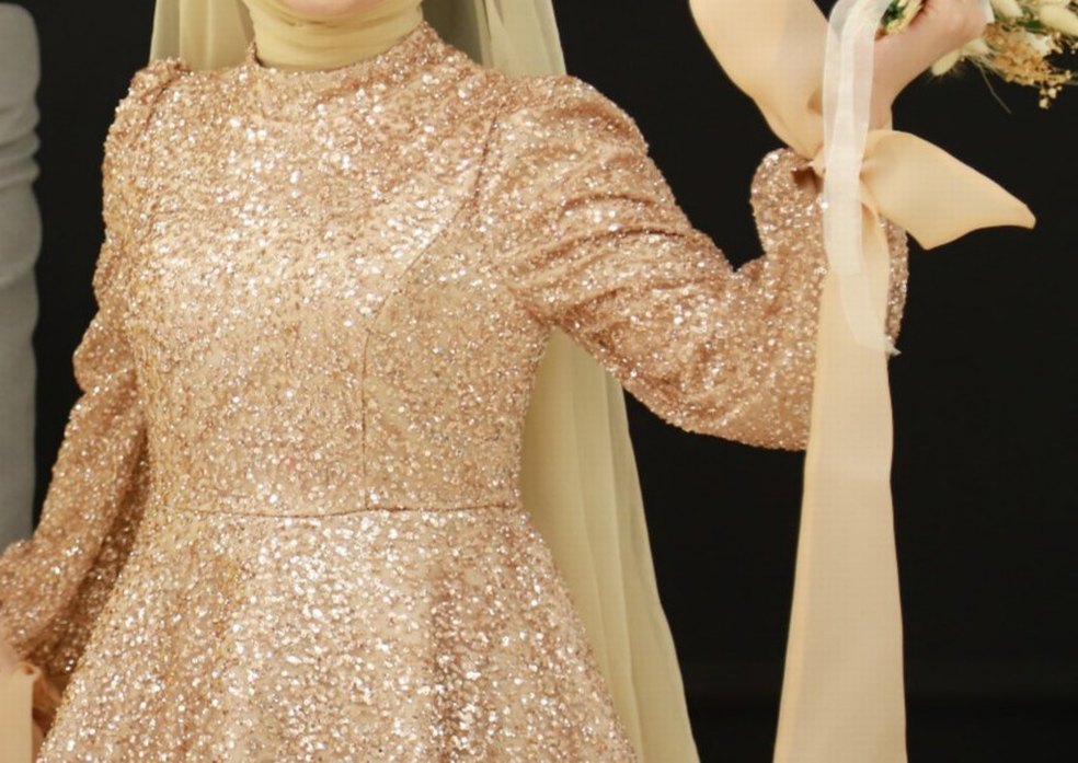 Uzun Kollu Bej Drapeli Abiye Elbise - Görsel 3