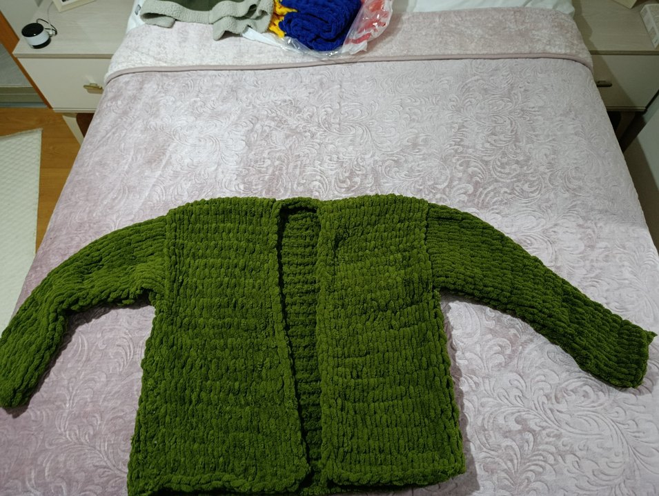 Kadın Yeşil Örgü Hırka - Görsel 2