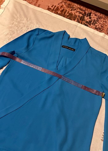 Mavi V Yaka Kurvaze Uzun Kollu Şifon Kadın Bluz - Görsel 5