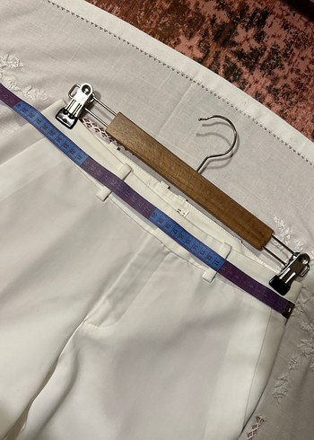 Mango Beyaz Kadın Kumaş Pantolon Midi Boy - Görsel 3