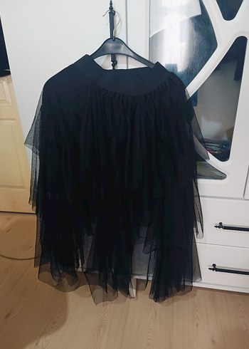 m Beden Siyah Drapeli Uzun Gotik Etek