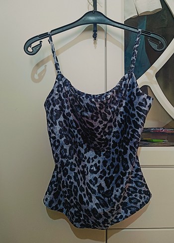 Leopar Desenli Drapeli Mini Atlet