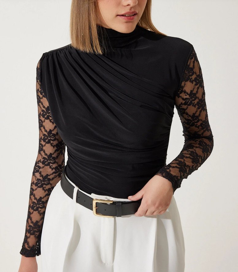 Siyah Dantelli Yüksek Yakalı Drapeli Bluz - Görsel 2