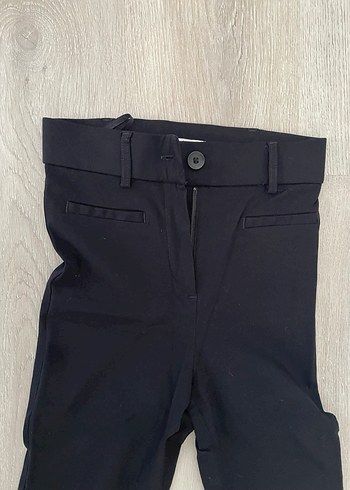 34 Beden siyah Renk Primark Siyah Elastik Kumaş Kadın Pantolon