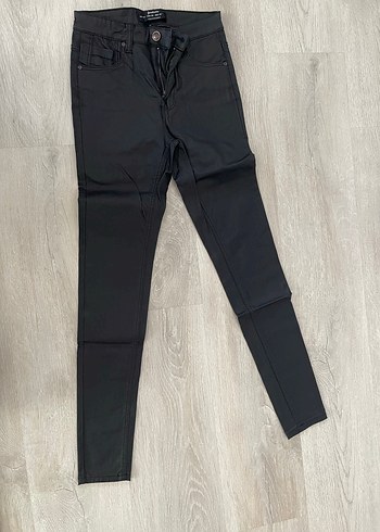 Stradivarius Siyah Kadın deri Pantolon