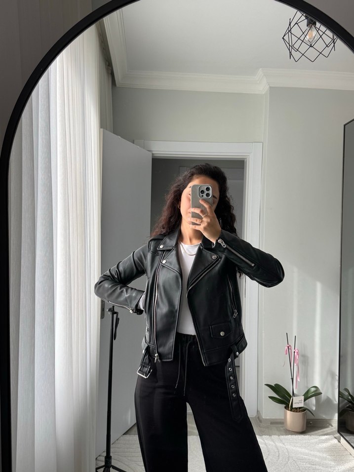 Siyah Kadın Deri Biker Ceket - Görsel 2