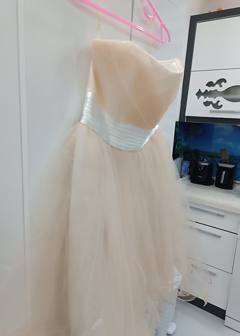 somon rengi mini tüllu abiye elbise - Görsel 4