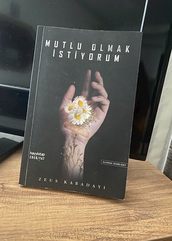 Mutlu Olmak İstiyorum - Zeus Kabadayı