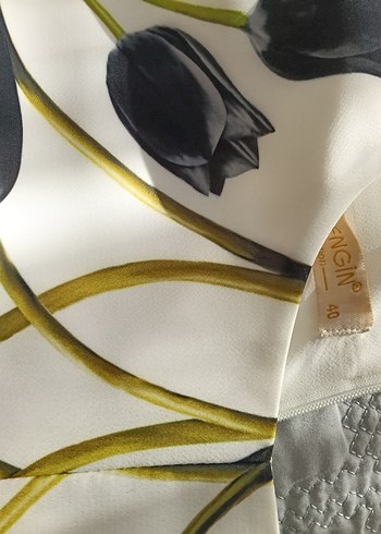 Baskılı Beyaz bluz - Görsel 4