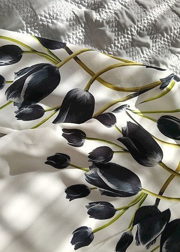 Baskılı Beyaz bluz - Görsel 3