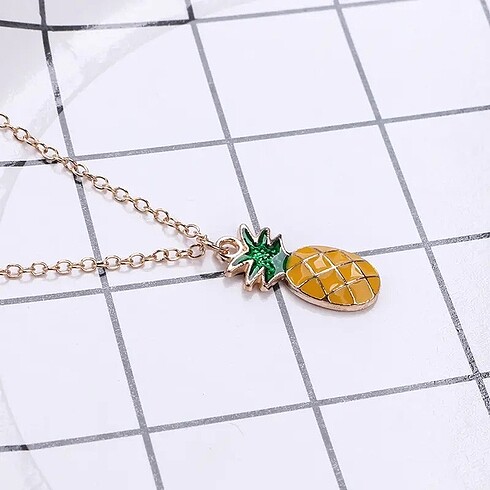 HARİKA ANANAS KOLYE