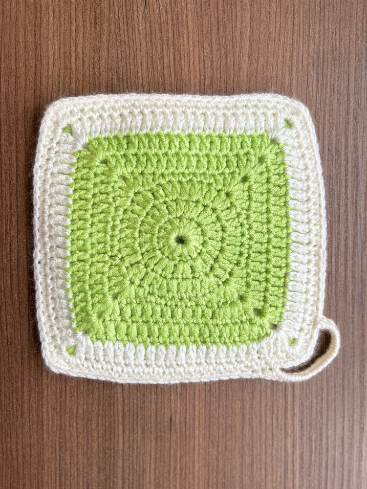 Yeşil Beyaz Kareli Örgü Tutacak - Görsel 2