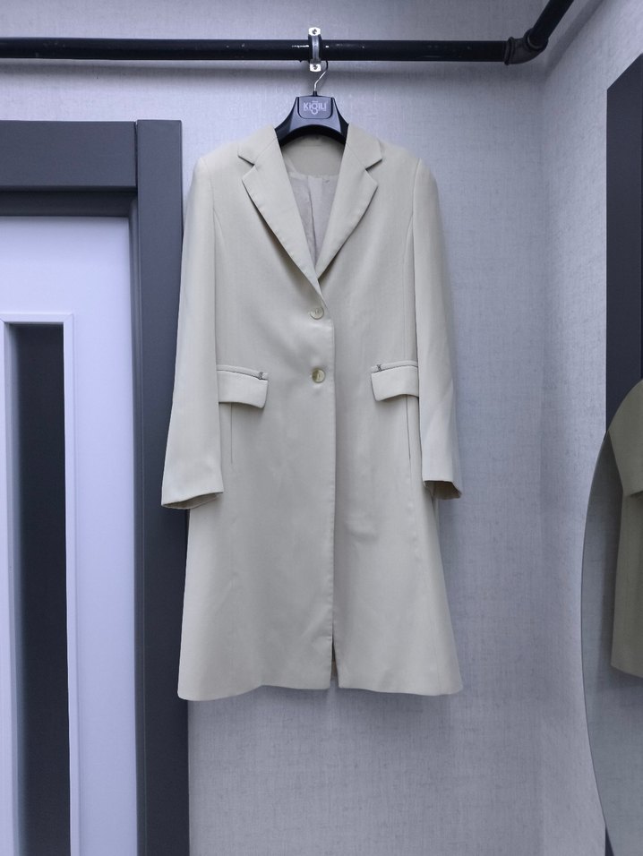 Krem uzun kadın ceket - Görsel 2